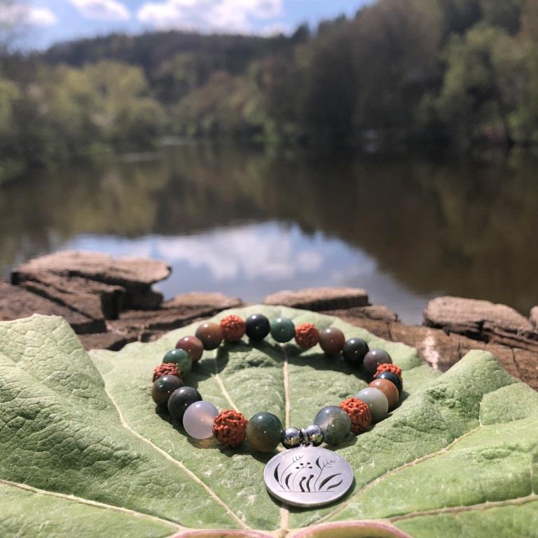 Minerální náramek achát, rudraksha - BŘEH