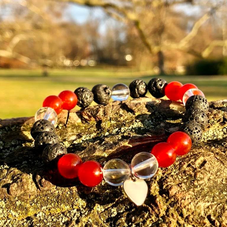 Minerální náramek lávový kámen, karneol, křišťál - LÁSKA