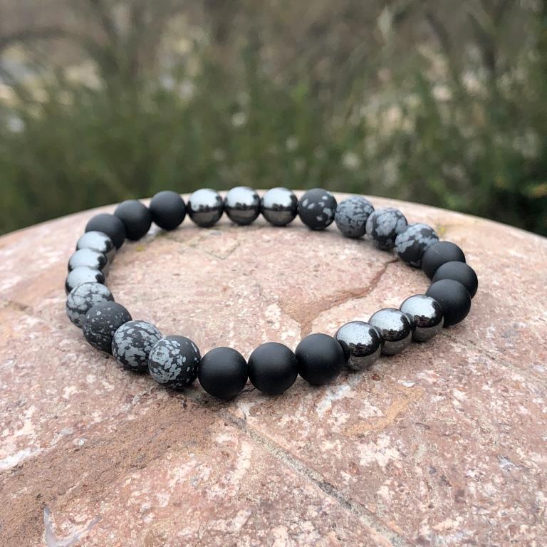 Minerální náramek hematit, onyx, obsidián - OCHRÁNCE - žena