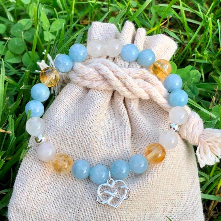 Minerální náramek akvamarín, citrín, křišťál - ZÁZRAČNÉ SRDCE (stříbro Ag925)