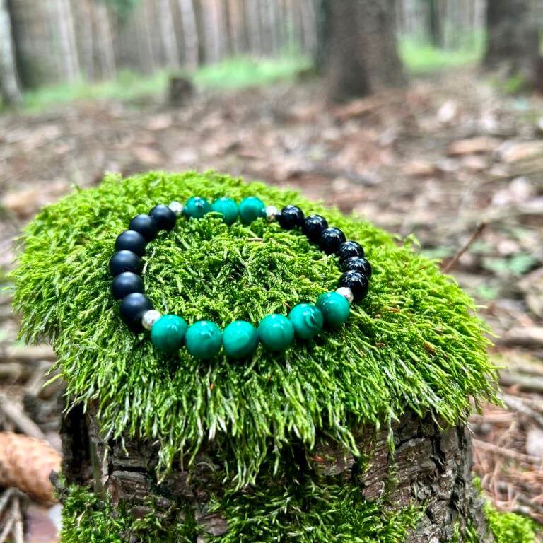 Minerální náramek malachit, onyx - ODHODLÁNÍ (stříbro Ag925)