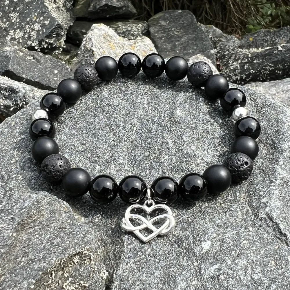 Minerální náramek onyx, láva - ŠARM (stříbro Ag925)